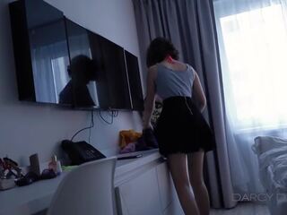 Аз работил в почистване стая: съвършен тяло аматьори мръсен филм feat. darcy_dark666