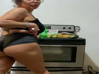Anna maria nubile latina beguiling Dominican MILF in black third part