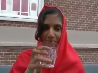 Kova ylös pakistanilainen nielee varten residence permit: vapaa seksi video- 23